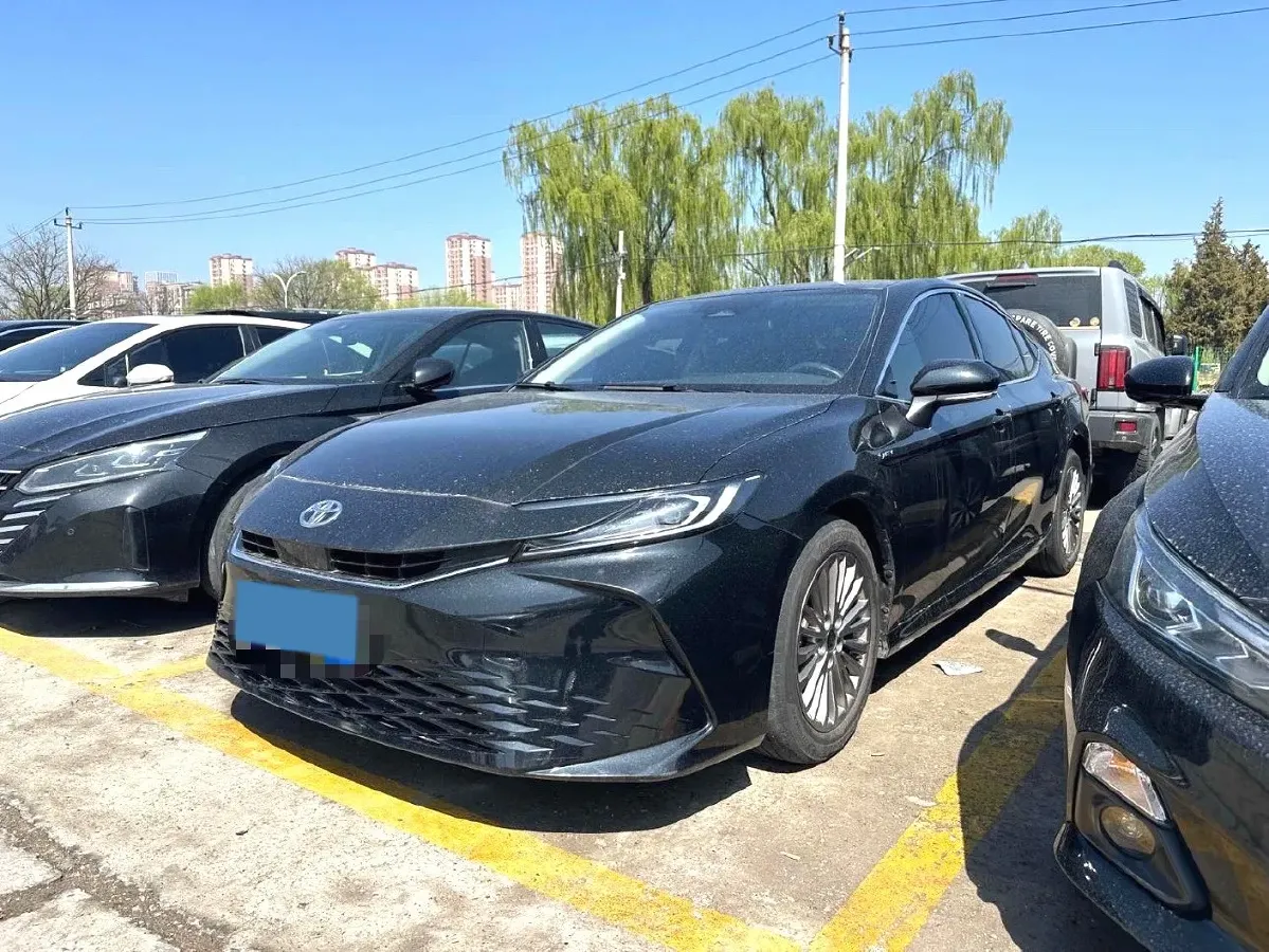 2024 Toyota Camry 2.0L 152HP L4 E-CVT Hybrid,autocango,china used car exporter,china ev exporter,chinese used car exporter,chinese used ev exporter