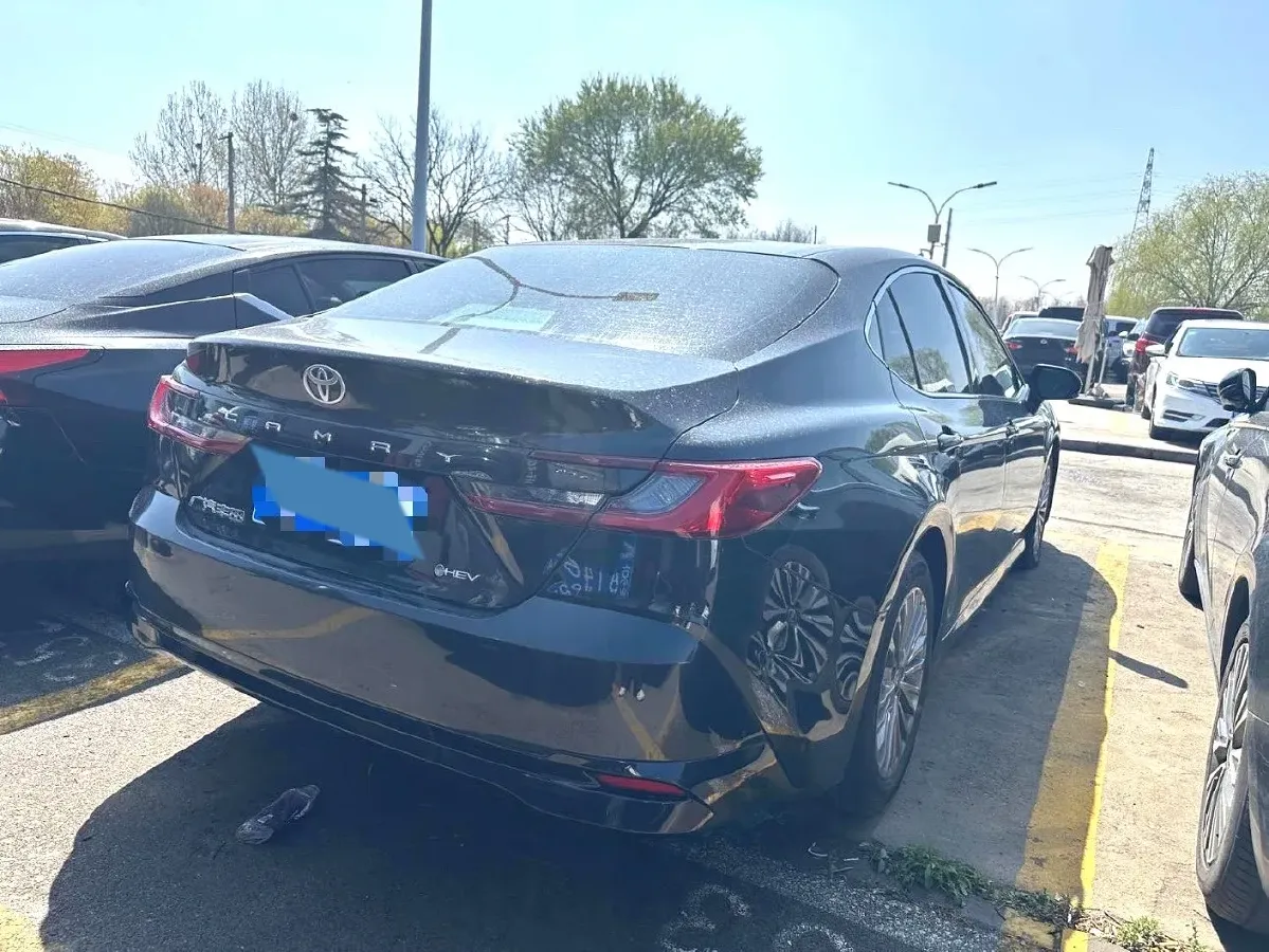 2024 Toyota Camry 2.0L 152HP L4 E-CVT Hybrid,autocango,china used car exporter,china ev exporter,chinese used car exporter,chinese used ev exporter