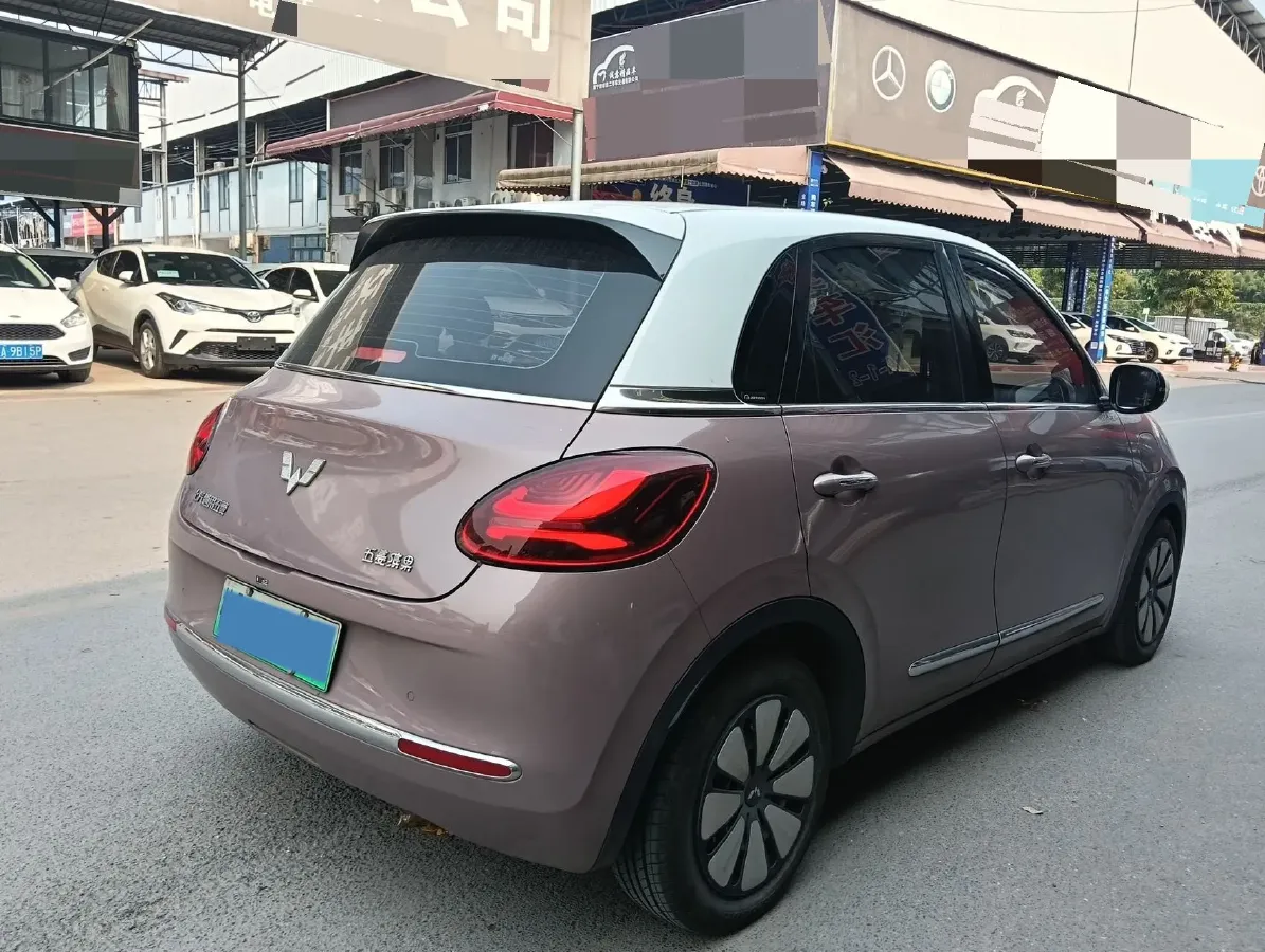 2023 WuLing BinGuo BEV 31.9KWH,autocango,china used car exporter,china ev exporter,chinese used car exporter,chinese used ev exporter