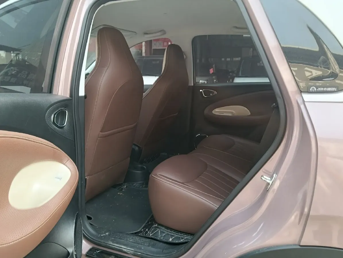 2023 WuLing BinGuo BEV 31.9KWH,autocango,china used car exporter,china ev exporter,chinese used car exporter,chinese used ev exporter