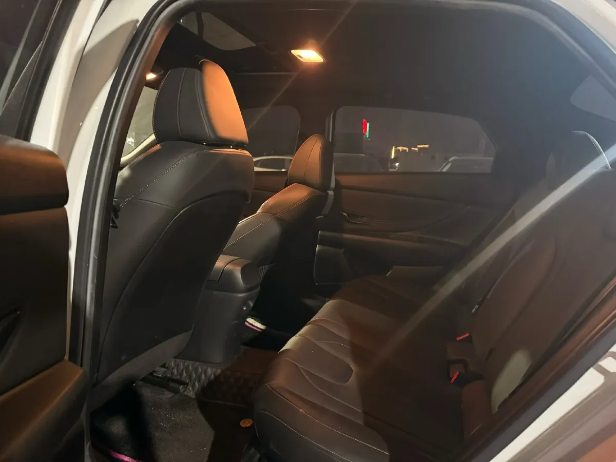 2021 Hyundai Elantra 1.4T 140HP L4 7DCT,autocango,china used car exporter,china ev exporter,chinese used car exporter,chinese used ev exporter