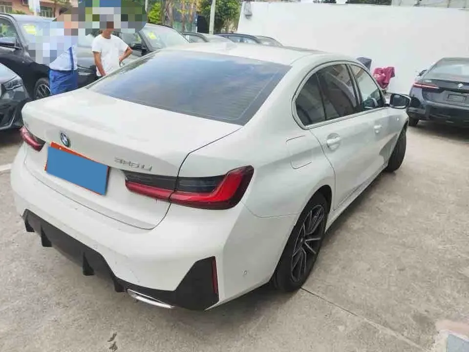 2025 BMW 3 Series 2.0T 184HP L4 8AT,autocango,china used car exporter,china ev exporter,chinese used car exporter,chinese used ev exporter