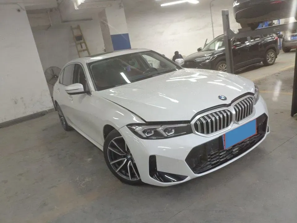 2023 BMW 3 Series 2.0T 156HP L4 8AT,autocango,china used car exporter,china ev exporter,chinese used car exporter,chinese used ev exporter
