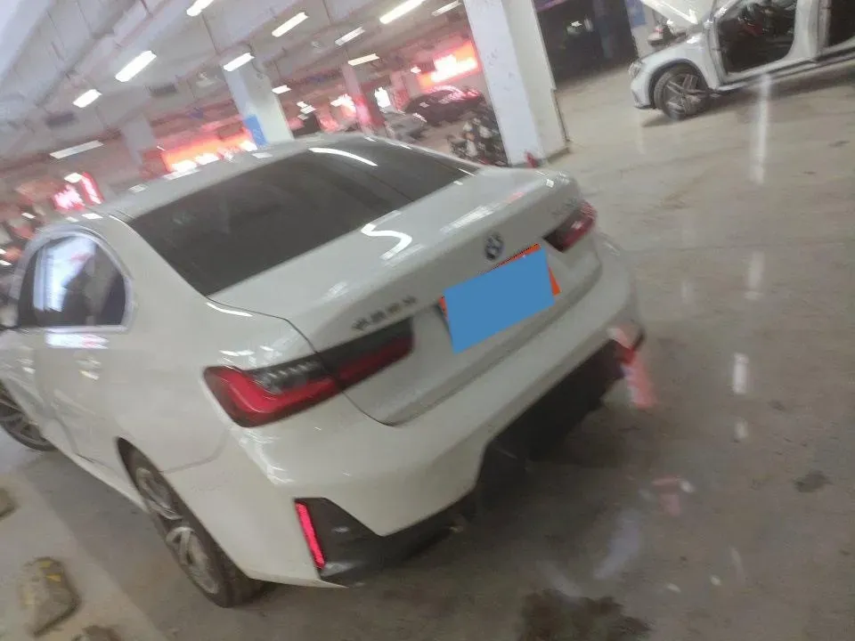 2023 BMW 3 Series 2.0T 156HP L4 8AT,autocango,china used car exporter,china ev exporter,chinese used car exporter,chinese used ev exporter