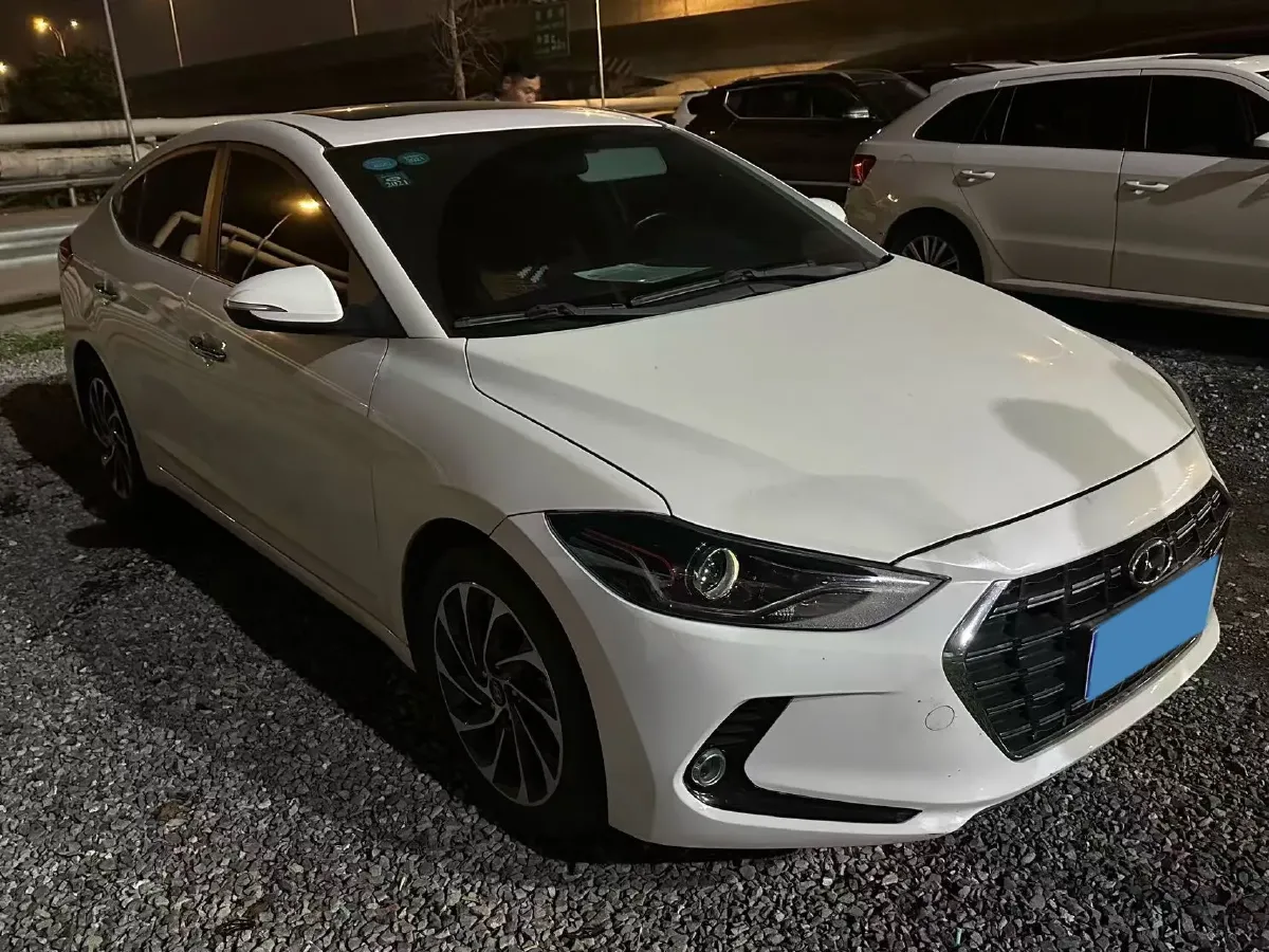 2019 Hyundai Elantra 1.5L 115HP L4 CVT,autocango,china used car exporter,china ev exporter,chinese used car exporter,chinese used ev exporter