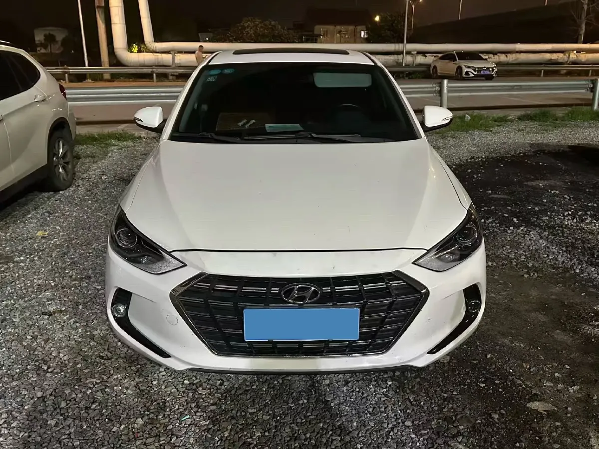 2019 Hyundai Elantra 1.5L 115HP L4 CVT,autocango,china used car exporter,china ev exporter,chinese used car exporter,chinese used ev exporter