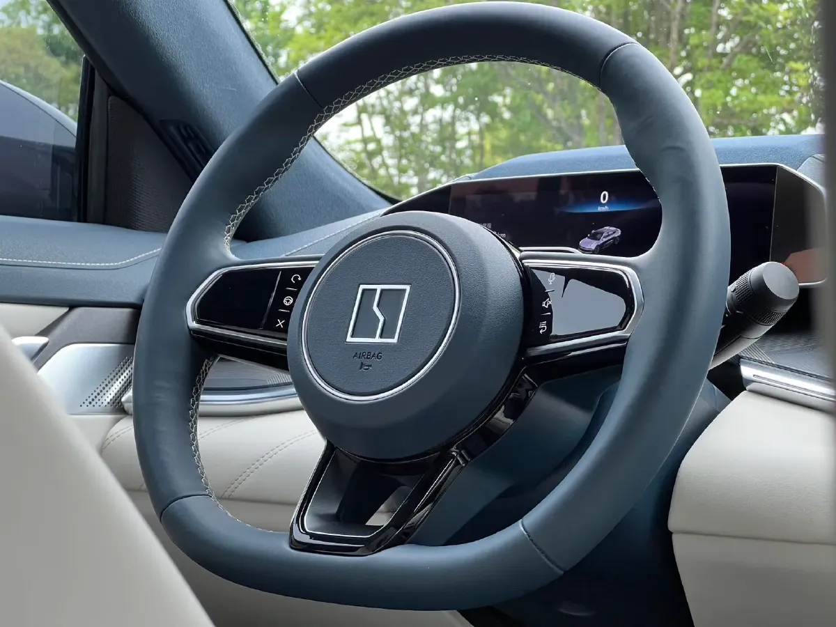 2021 Zeekr 001 BEV 100KWH,autocango,china used car exporter,china ev exporter,chinese used car exporter,chinese used ev exporter