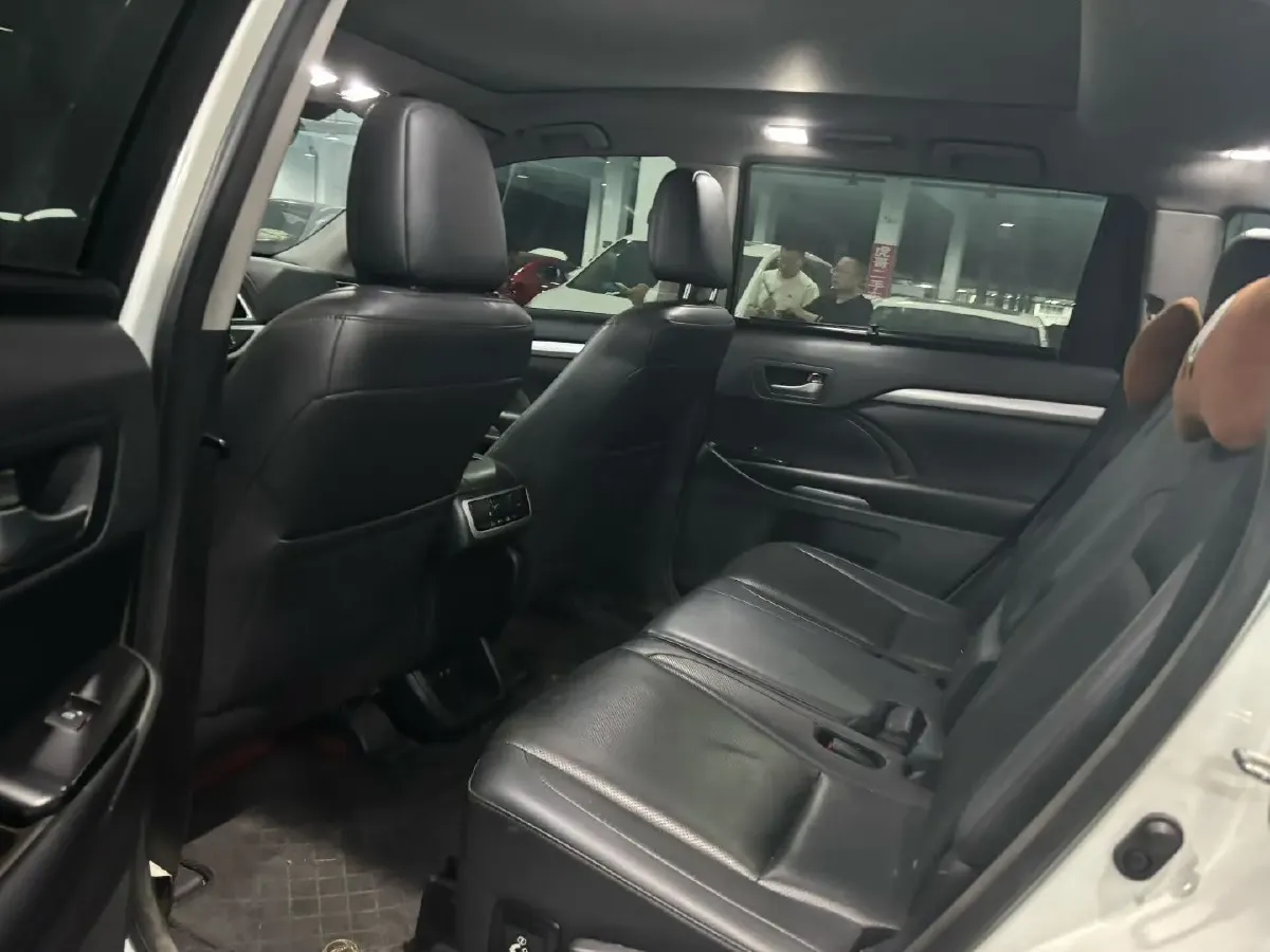 2019 Mazda CX-8 2.5L 192HP L4 6AT,autocango,china used car exporter,china ev exporter,chinese used car exporter,chinese used ev exporter