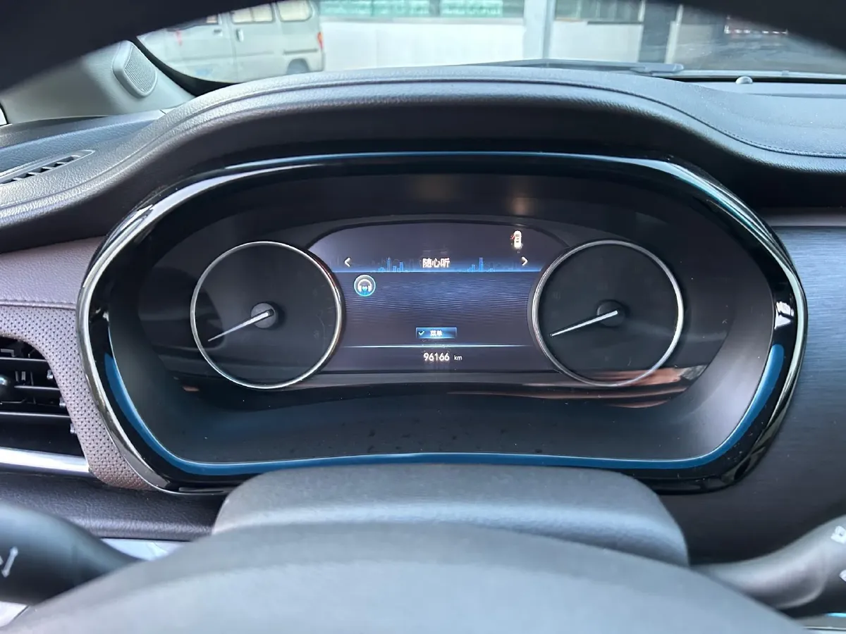 2022 Buick GL8 2.0T 237HP L4 9AT,autocango,china used car exporter,china ev exporter,chinese used car exporter,chinese used ev exporter