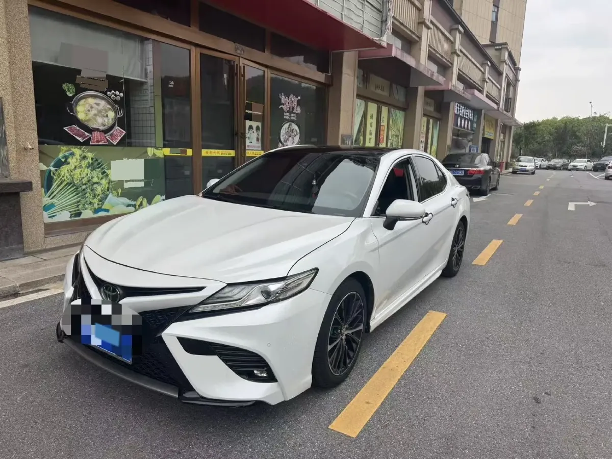 2018 Toyota Camry 2.0L 169HP L4 6AT,autocango,china used car exporter,china ev exporter,chinese used car exporter,chinese used ev exporter