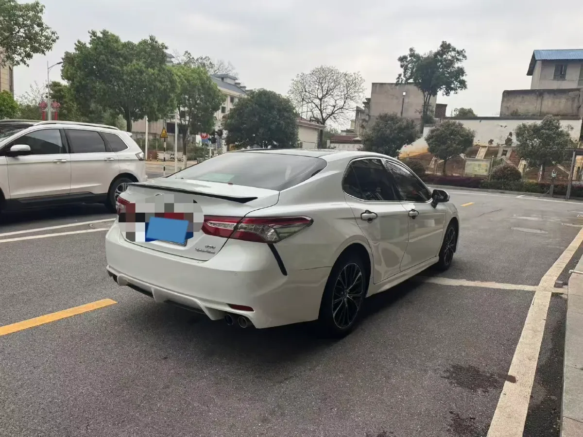 2018 Toyota Camry 2.0L 169HP L4 6AT,autocango,china used car exporter,china ev exporter,chinese used car exporter,chinese used ev exporter