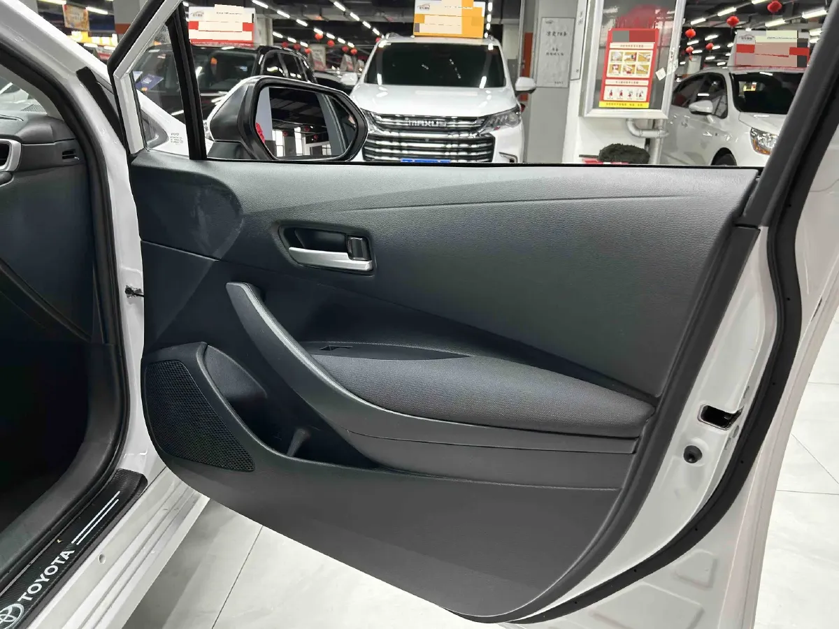 2021 Toyota Corolla 1.2T 116HP L4 CVT,autocango,china used car exporter,china ev exporter,chinese used car exporter,chinese used ev exporter