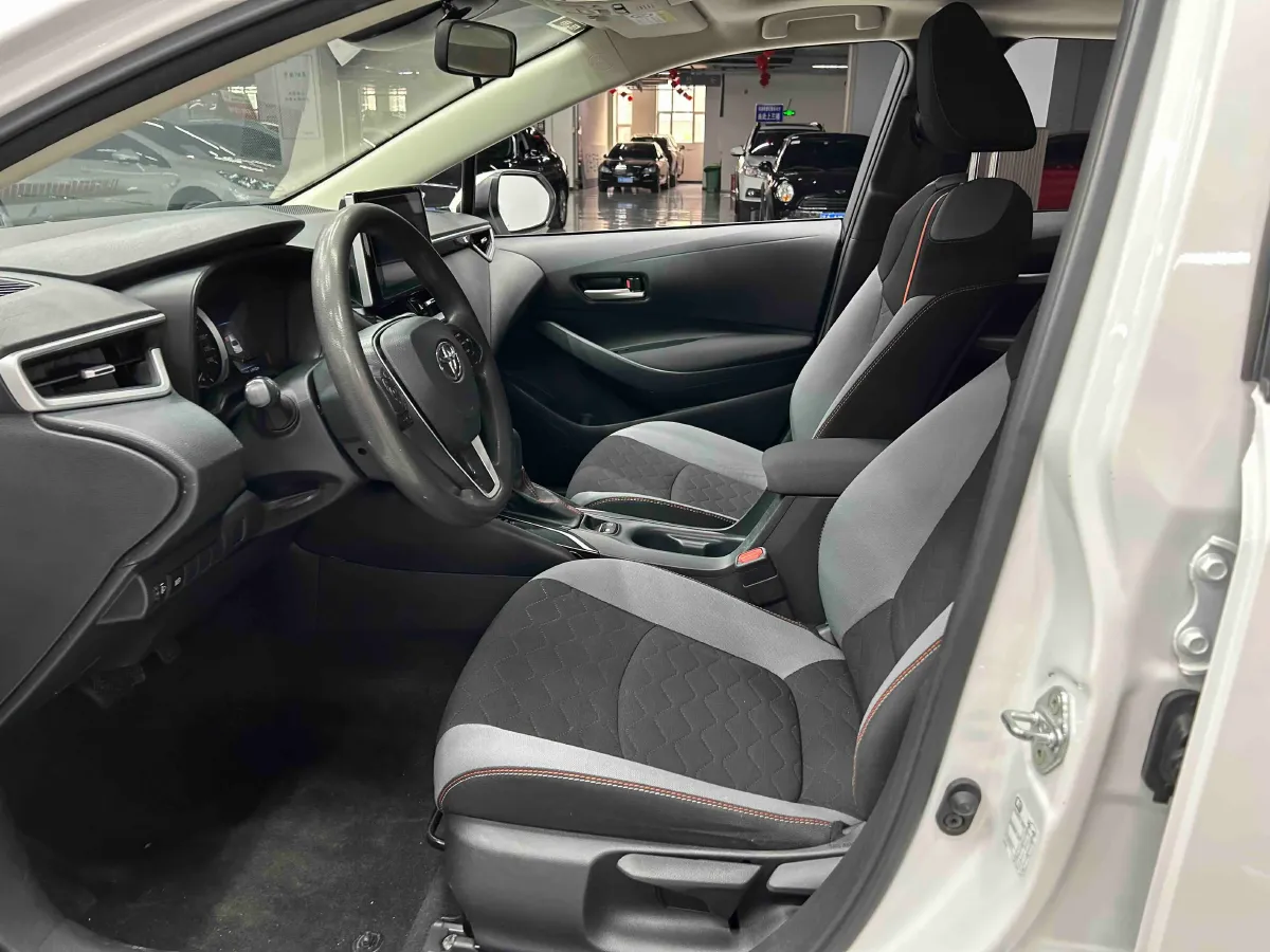 2021 Toyota Corolla 1.2T 116HP L4 CVT,autocango,china used car exporter,china ev exporter,chinese used car exporter,chinese used ev exporter