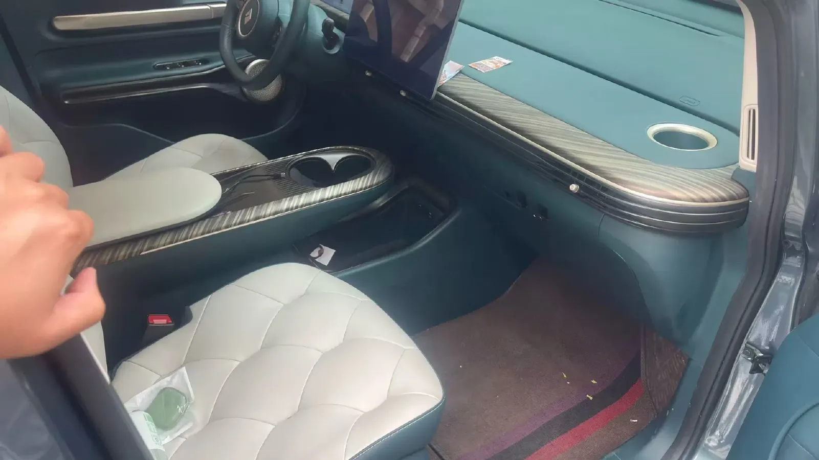 2023 BaoJun Cloud BEV 50.6KWH,autocango,china used car exporter,china ev exporter,chinese used car exporter,chinese used ev exporter