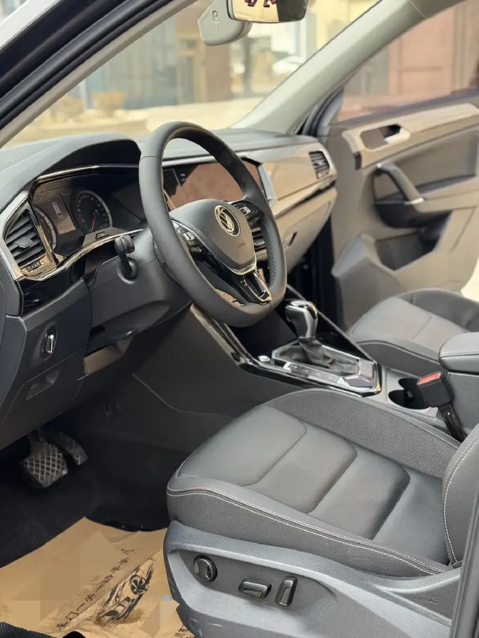 2021 Volkswagen Tayron 1.4T 150HP L4 7DCT,autocango,china used car exporter,china ev exporter,chinese used car exporter,chinese used ev exporter