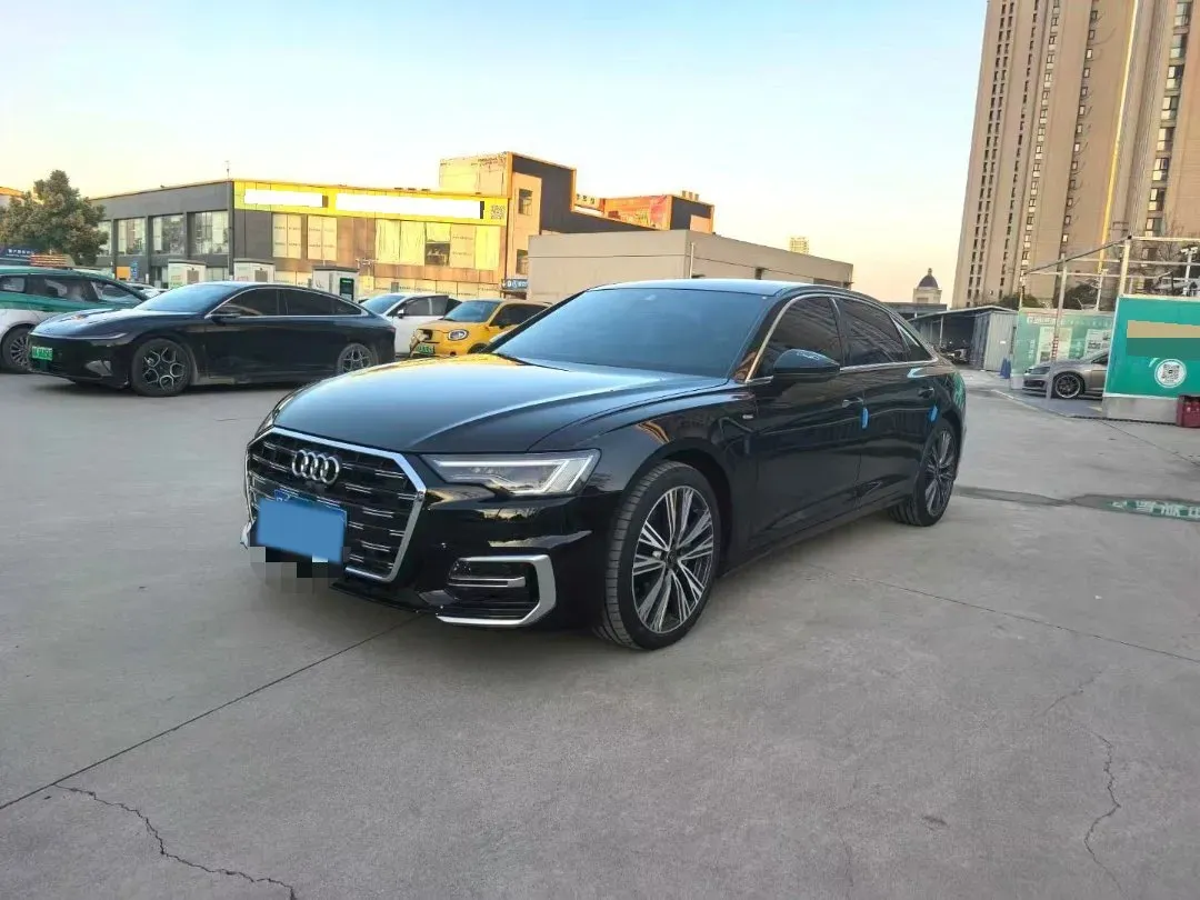 2023 Audi A6L 2.0T 245HP L4 7DCT,autocango,china used car exporter,china ev exporter,chinese used car exporter,chinese used ev exporter