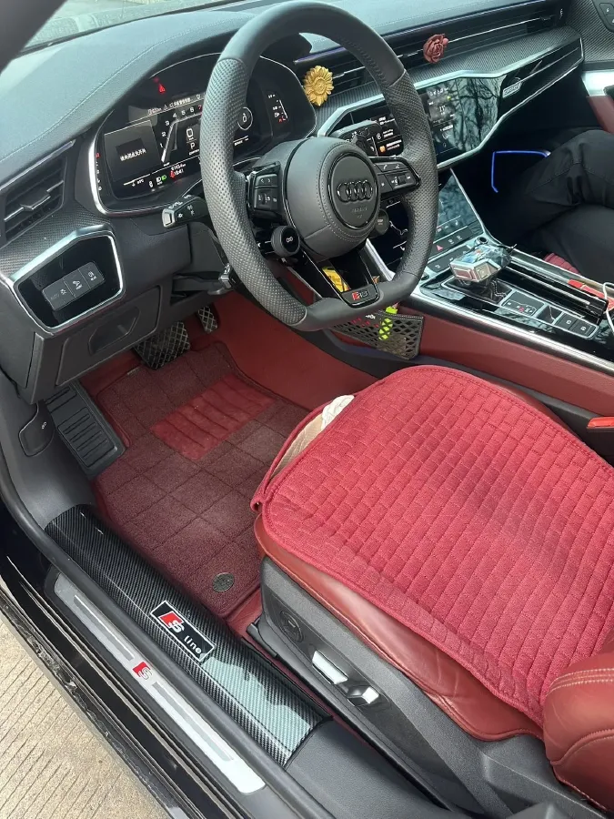 2023 Audi A7L 2.0T 245HP L4 7DCT,autocango,china used car exporter,china ev exporter,chinese used car exporter,chinese used ev exporter