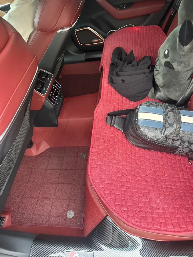 2023 Audi A7L 2.0T 245HP L4 7DCT,autocango,china used car exporter,china ev exporter,chinese used car exporter,chinese used ev exporter