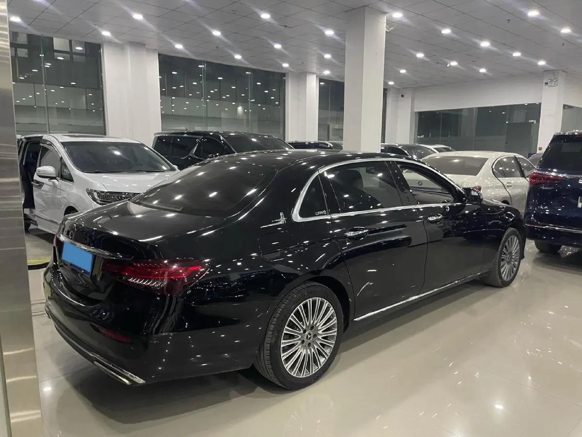 2021 Mercedes-Benz E Class 2.0T 258HP L4 9AT,autocango,china used car exporter,china ev exporter,chinese used car exporter,chinese used ev exporter