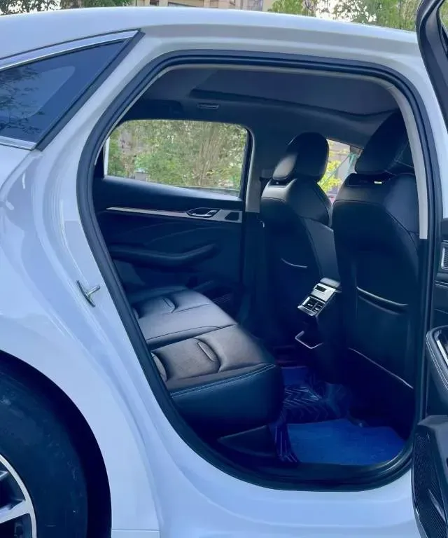 2021 Geely Preface 2.0T 190HP L4 7DCT,autocango,china used car exporter,china ev exporter,chinese used car exporter,chinese used ev exporter