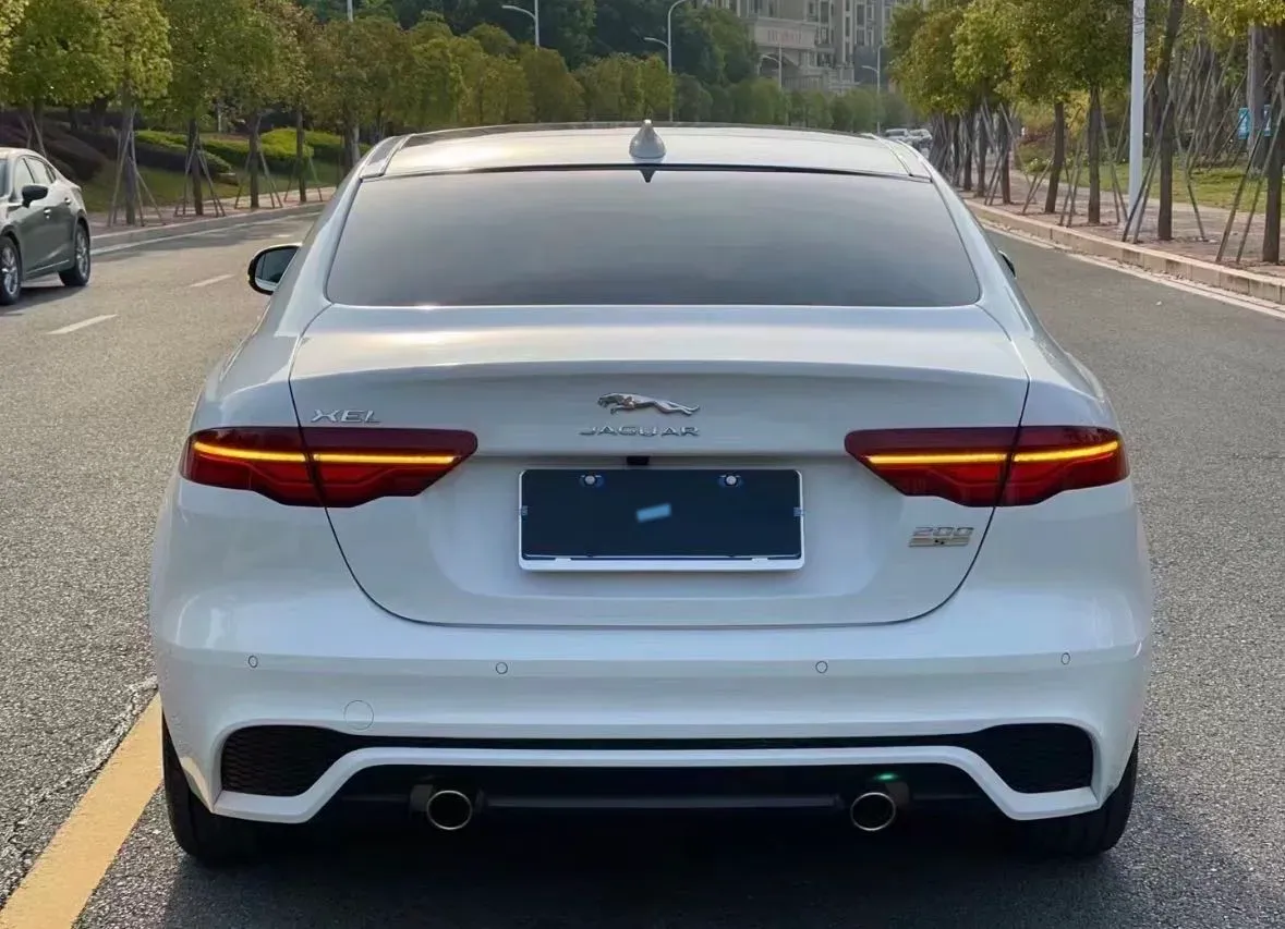 2021 Jaguar XEL 2.0T 250HP L4 8AT,autocango,china used car exporter,china ev exporter,chinese used car exporter,chinese used ev exporter