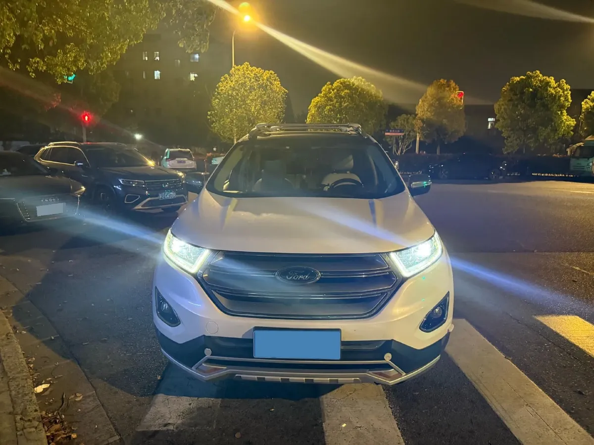 2016 Ford Edge 2.0T 245HP L4 6AT,autocango,china used car exporter,china ev exporter,chinese used car exporter,chinese used ev exporter
