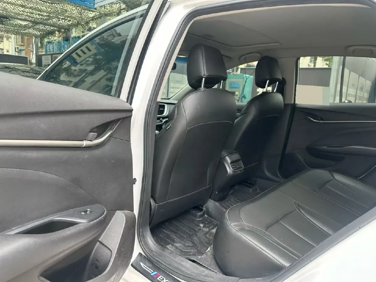 2021 Buick Excelle 1.5L 113HP L4 6AT,autocango,china used car exporter,china ev exporter,chinese used car exporter,chinese used ev exporter