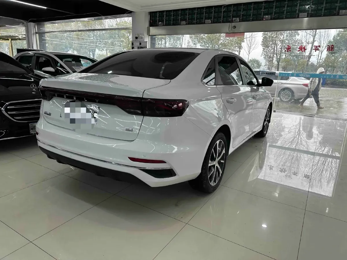 2023 Geely Emgrand 1.5L 127HP L4 CVT,autocango,china used car exporter,china ev exporter,chinese used car exporter,chinese used ev exporter