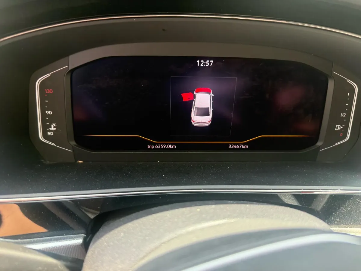 2023 Volkswagen Passat 2.0T 186HP L4 7DCT,autocango,china used car exporter,china ev exporter,chinese used car exporter,chinese used ev exporter