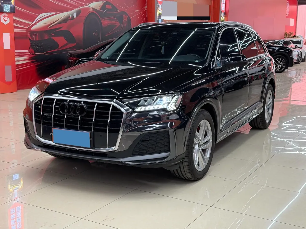 2023 Audi Q7 2.0T 265HP L4 8AT,autocango,china used car exporter,china ev exporter,chinese used car exporter,chinese used ev exporter