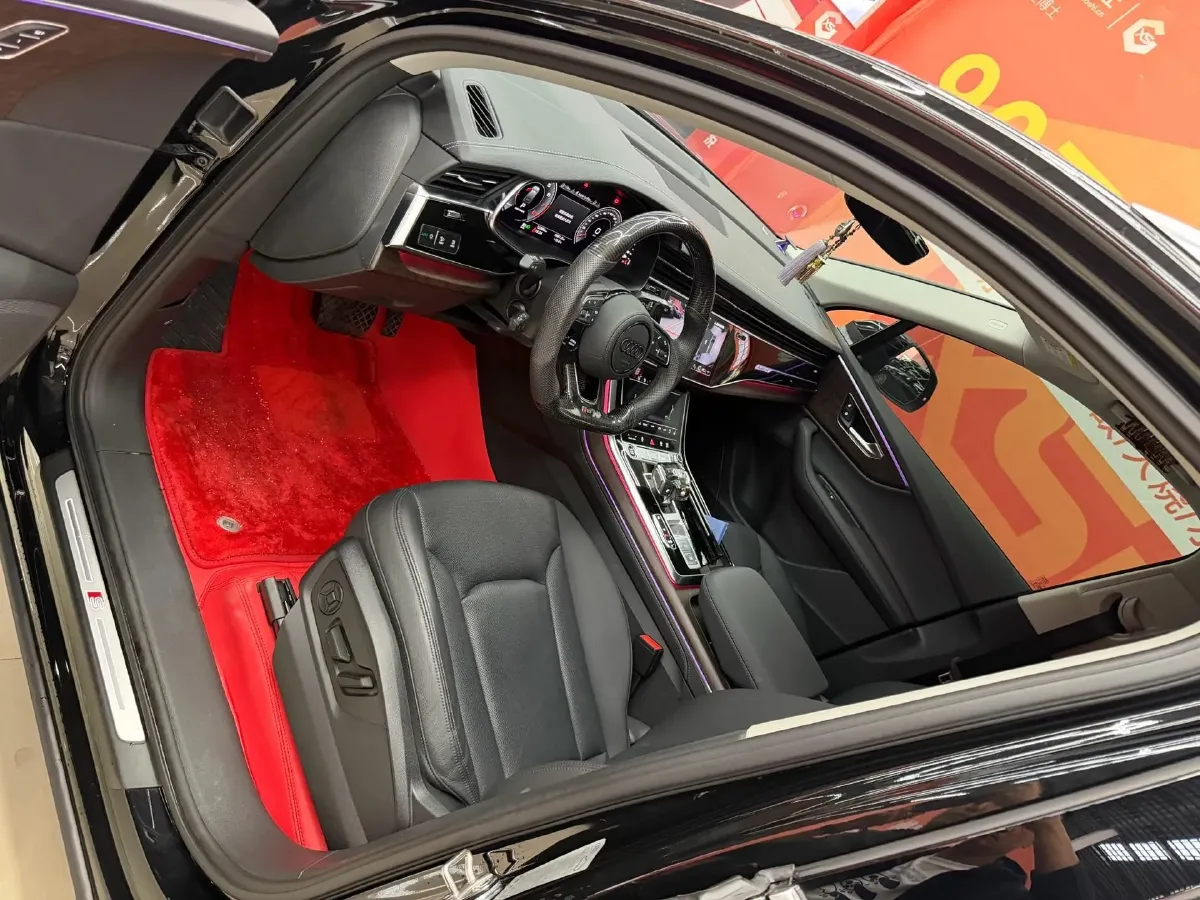 2023 Audi Q7 2.0T 265HP L4 8AT,autocango,china used car exporter,china ev exporter,chinese used car exporter,chinese used ev exporter