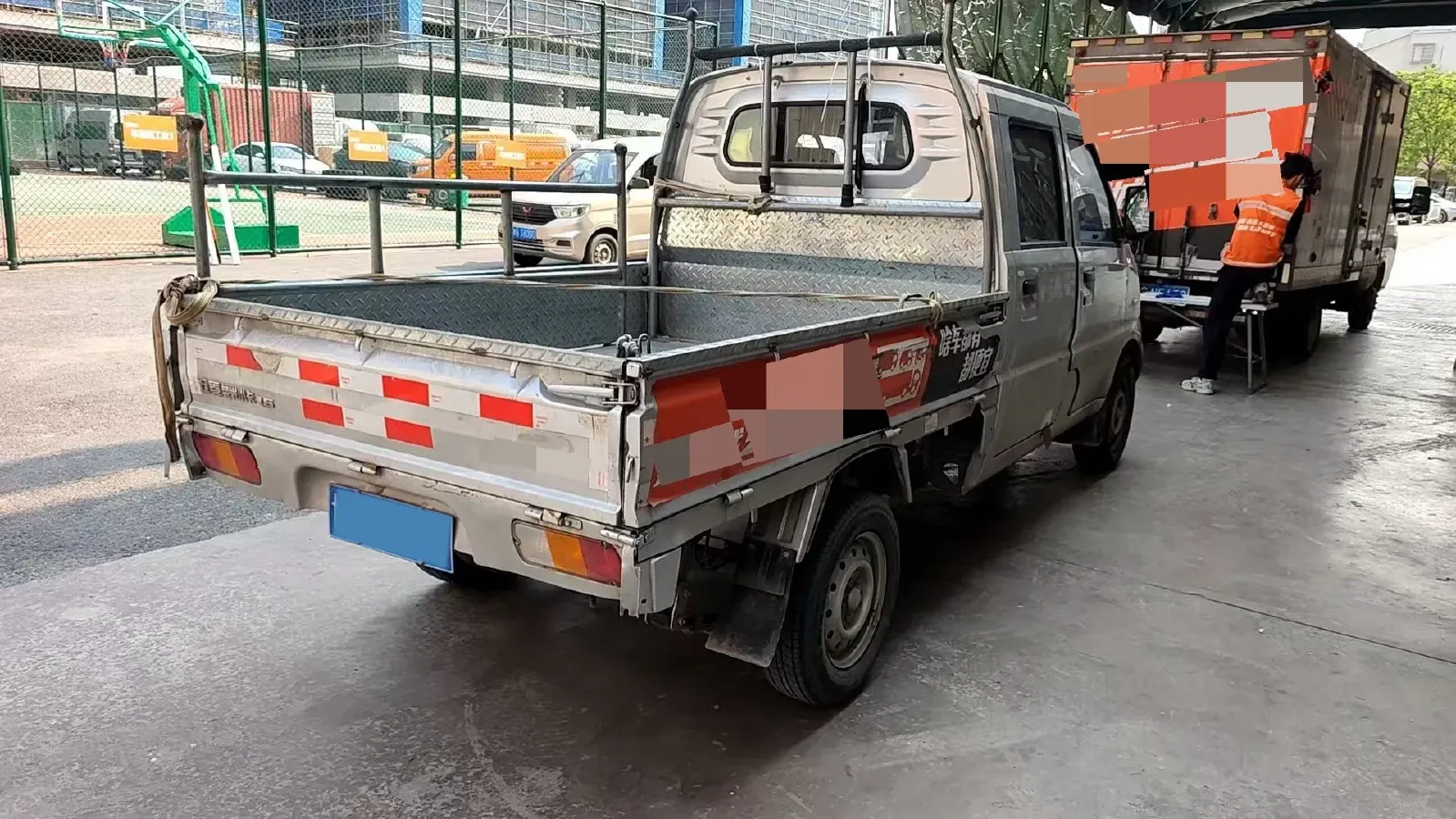 2022 WuLing RongGuang Mini Truck 1.5L 99HP L4 5MT,autocango,china used car exporter,china ev exporter,chinese used car exporter,chinese used ev exporter