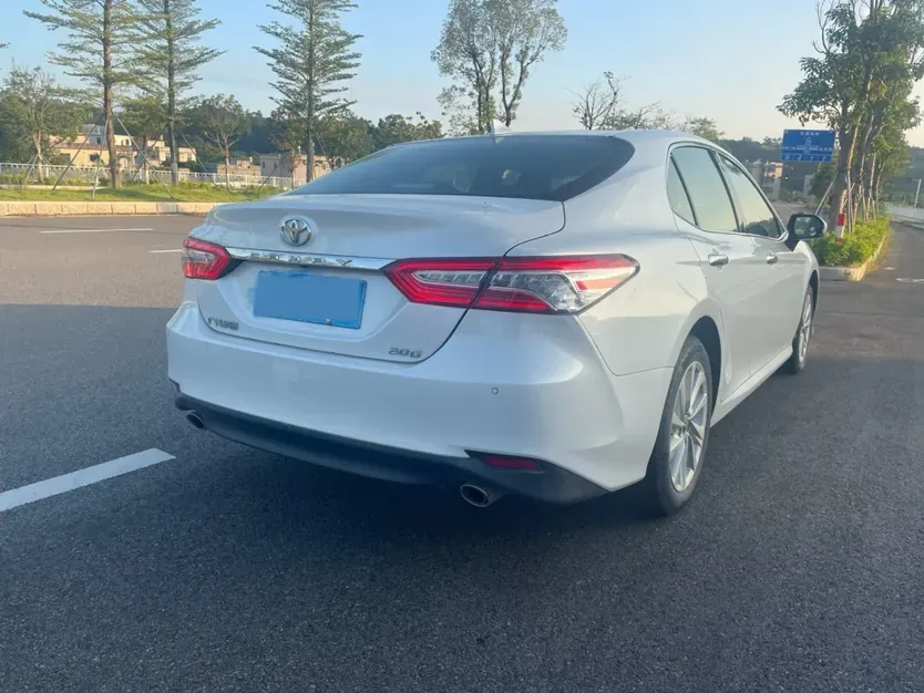 2021 Toyota Camry 2.0L 178HP L4 CVT,autocango,china used car exporter,china ev exporter,chinese used car exporter,chinese used ev exporter