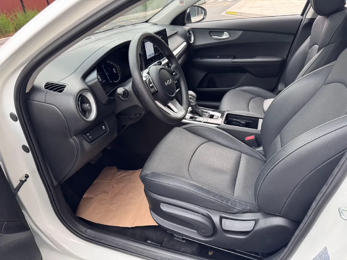 2021 Kia K3 1.5L 115HP L4 CVT,autocango,china used car exporter,china ev exporter,chinese used car exporter,chinese used ev exporter