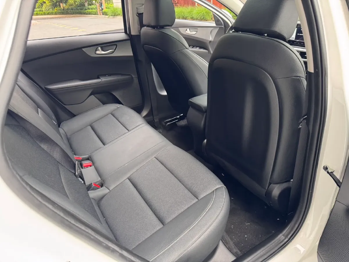 2021 Kia K3 1.5L 115HP L4 CVT,autocango,china used car exporter,china ev exporter,chinese used car exporter,chinese used ev exporter