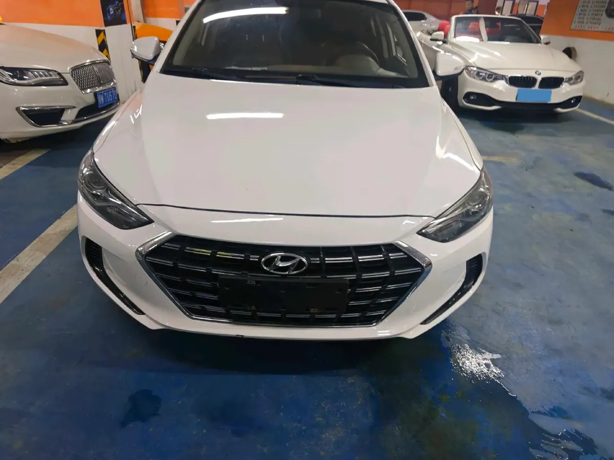 2020 Hyundai Elantra 1.5L 115HP L4 CVT,autocango,china used car exporter,china ev exporter,chinese used car exporter,chinese used ev exporter