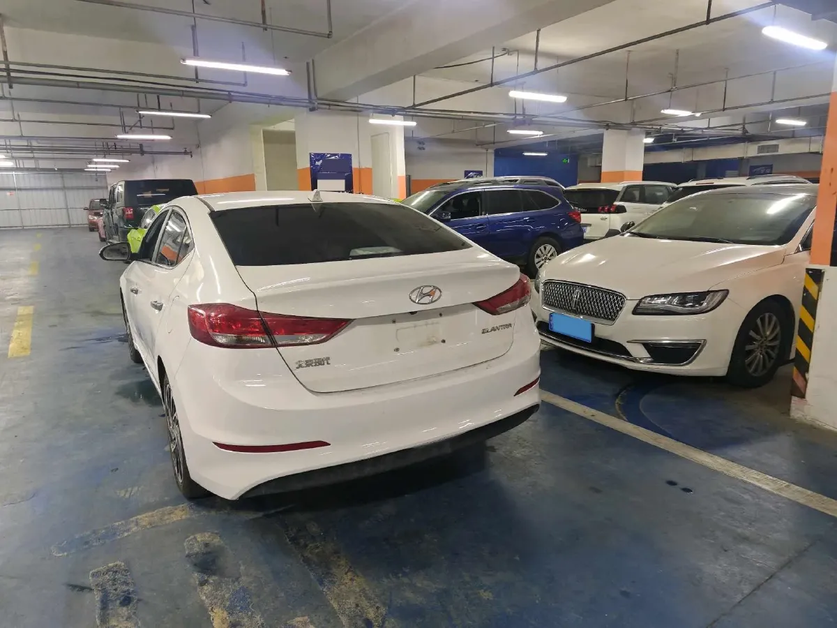 2020 Hyundai Elantra 1.5L 115HP L4 CVT,autocango,china used car exporter,china ev exporter,chinese used car exporter,chinese used ev exporter