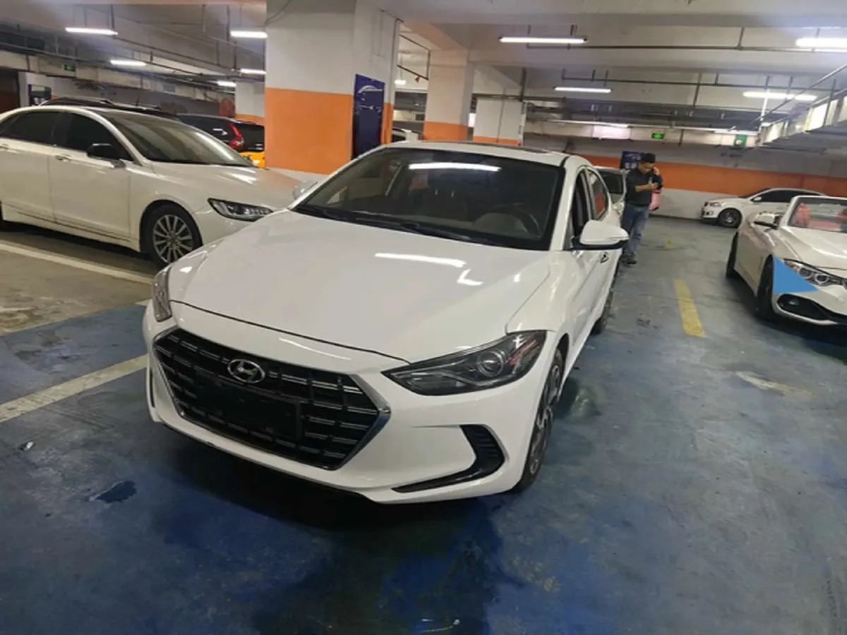 2020 Hyundai Elantra 1.5L 115HP L4 CVT,autocango,china used car exporter,china ev exporter,chinese used car exporter,chinese used ev exporter