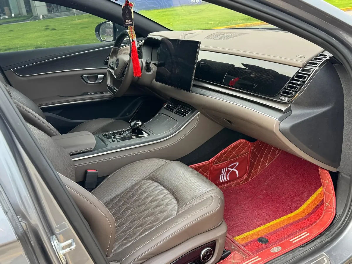 2020 WEY VV7 2.0T 227HP L4 7DCT PHEV,autocango,china used car exporter,china ev exporter,chinese used car exporter,chinese used ev exporter