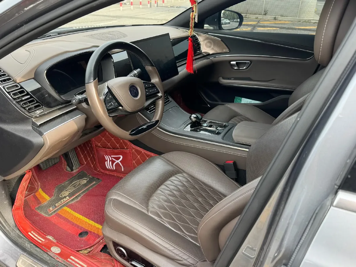 2020 WEY VV7 2.0T 227HP L4 7DCT PHEV,autocango,china used car exporter,china ev exporter,chinese used car exporter,chinese used ev exporter