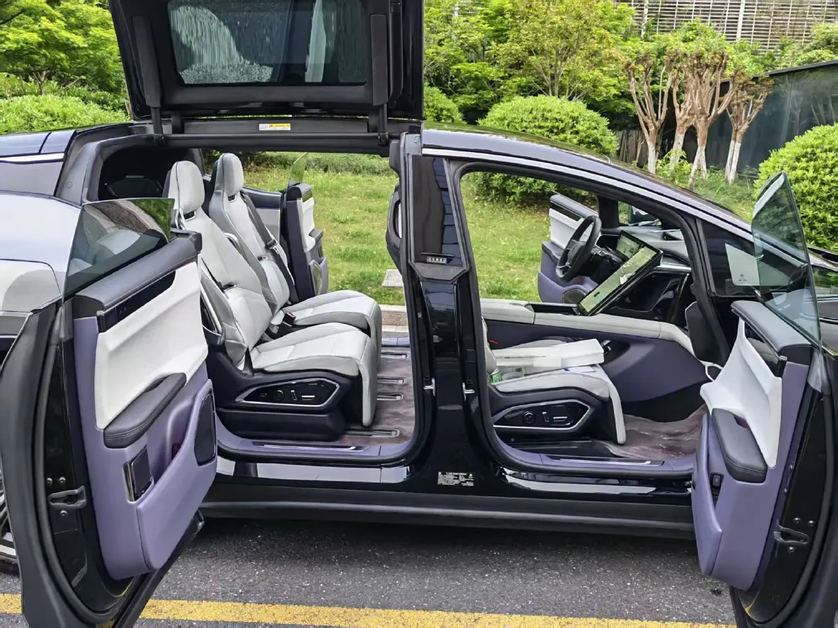 2021 HiPhi X BEV 97KWH,autocango,china used car exporter,china ev exporter,chinese used car exporter,chinese used ev exporter