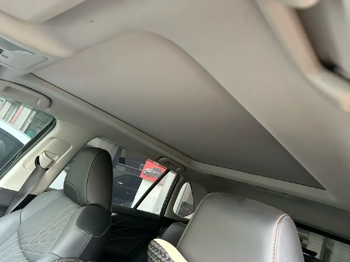 2024 Toyota RAV4 2.0L 171HP L4 CVT,autocango,china used car exporter,china ev exporter,chinese used car exporter,chinese used ev exporter