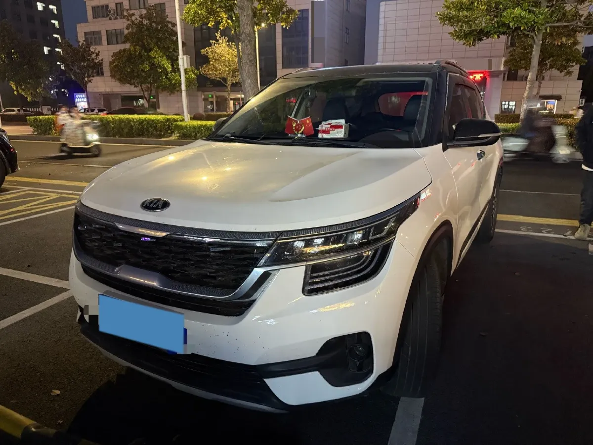 2020 Kia KX3 1.5L 115HP L4 CVT,autocango,china used car exporter,china ev exporter,chinese used car exporter,chinese used ev exporter
