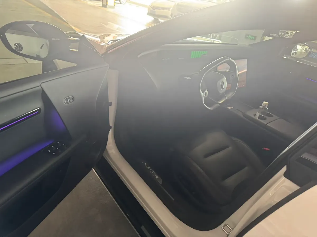 2025 Avatr 06 BEV,autocango,china used car exporter,china ev exporter,chinese used car exporter,chinese used ev exporter