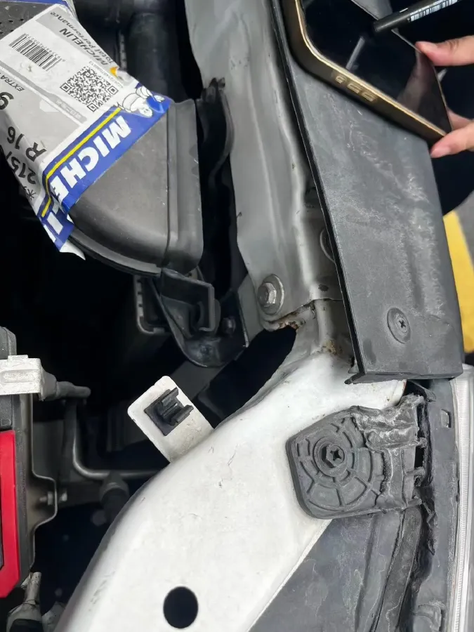 2021 WuLing HongGuang 1.5L 99HP L4 6MT,autocango,china used car exporter,china ev exporter,chinese used car exporter,chinese used ev exporter