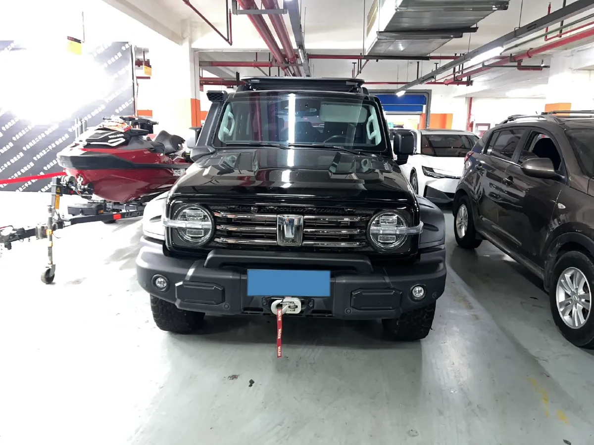 2022 Tank 300 2.0T 227HP L4 8AT,autocango,china used car exporter,china ev exporter,chinese used car exporter,chinese used ev exporter