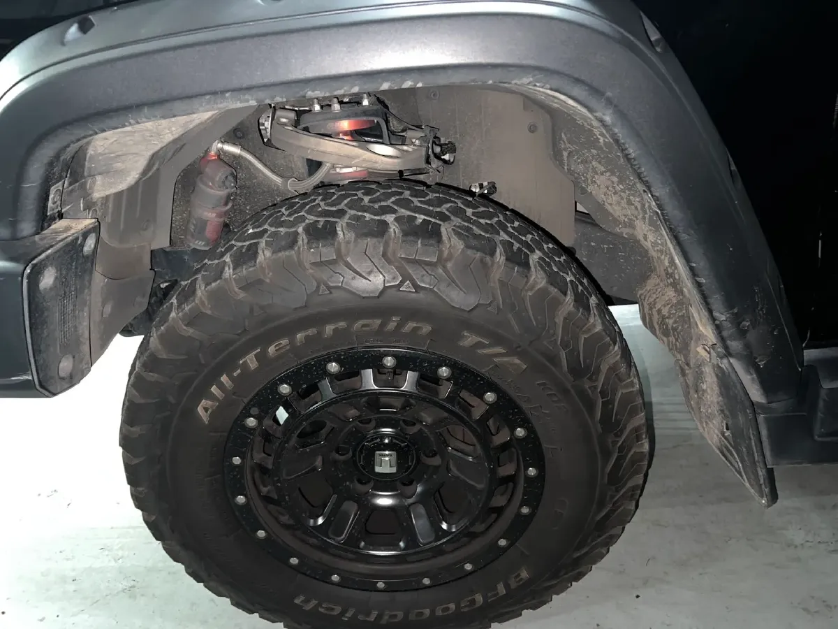 2022 Tank 300 2.0T 227HP L4 8AT,autocango,china used car exporter,china ev exporter,chinese used car exporter,chinese used ev exporter