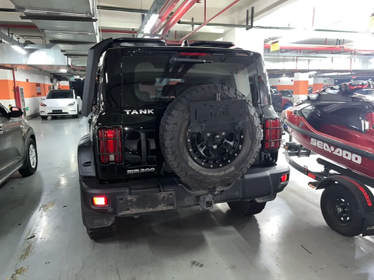 2022 Tank 300 2.0T 227HP L4 8AT,autocango,china used car exporter,china ev exporter,chinese used car exporter,chinese used ev exporter