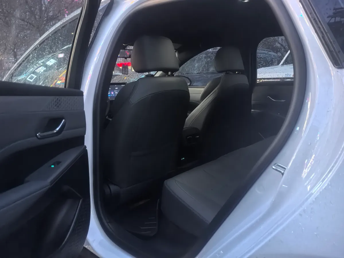 2025 BYD Qin Plus 1.5L 101HP L4 E-CVT PHEV 7.68KWH,autocango,china used car exporter,china ev exporter,chinese used car exporter,chinese used ev exporter