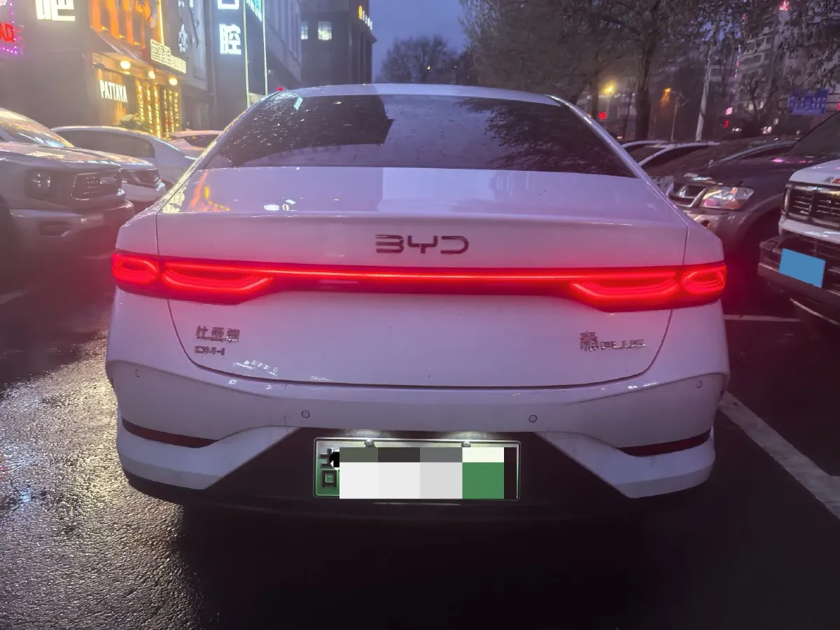 2025 BYD Qin Plus 1.5L 101HP L4 E-CVT PHEV 7.68KWH,autocango,china used car exporter,china ev exporter,chinese used car exporter,chinese used ev exporter